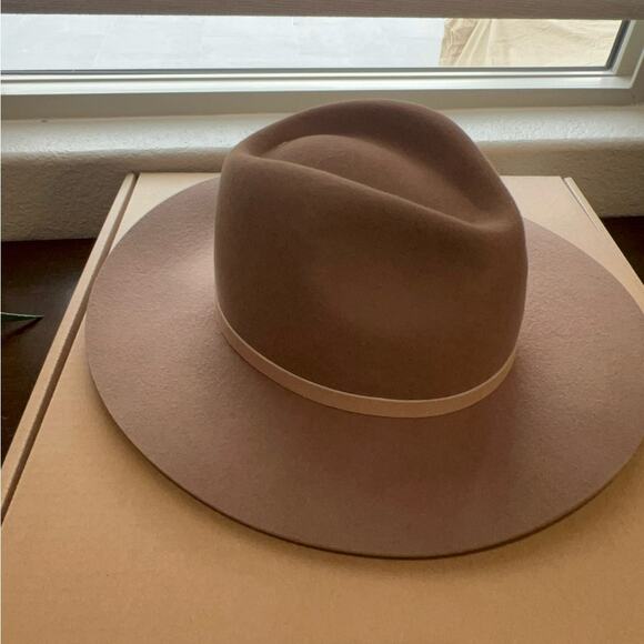 Lack of color the Grove wool fedora NWT Xl